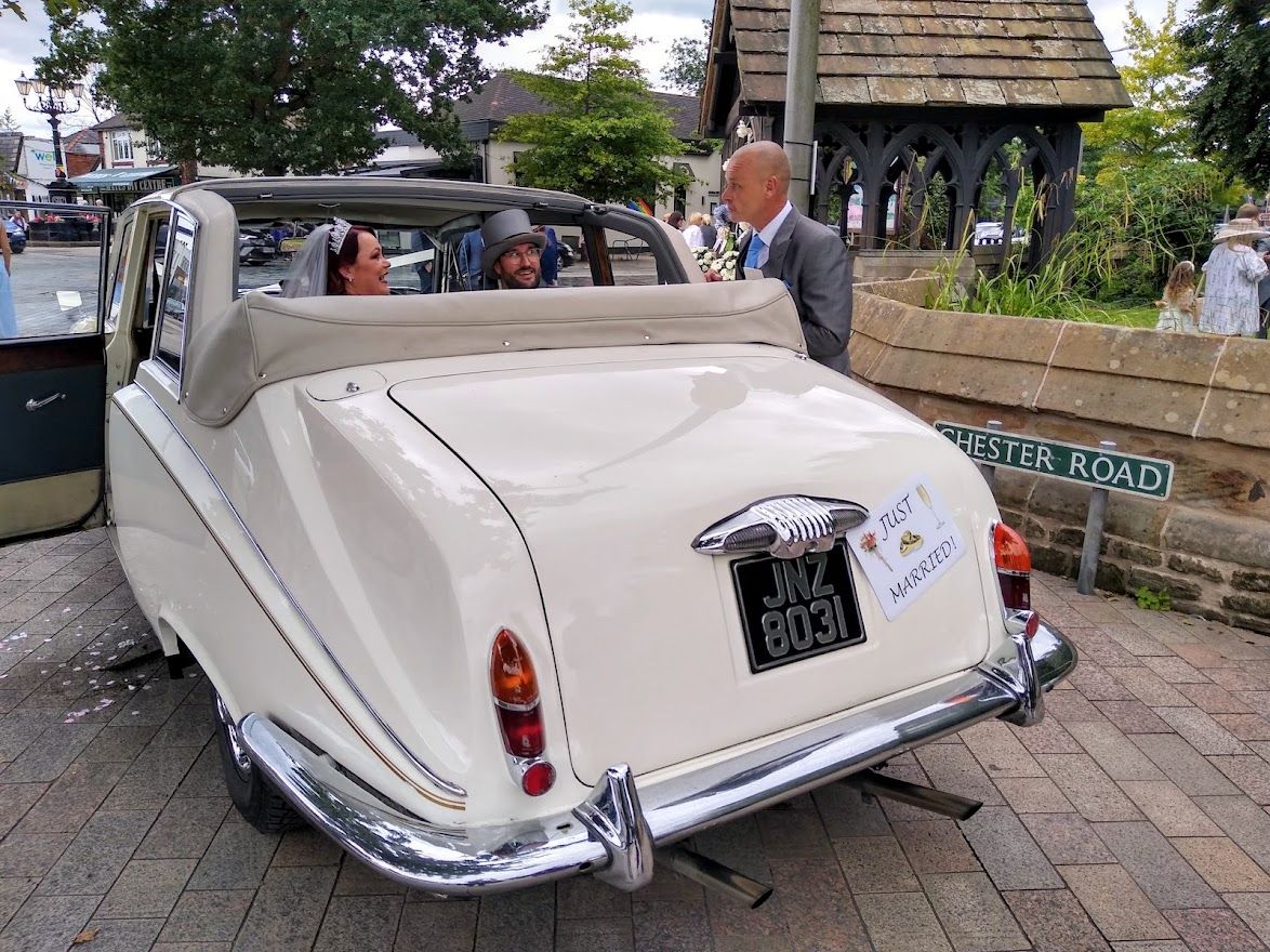 Signature Wedding Cars-Image-18