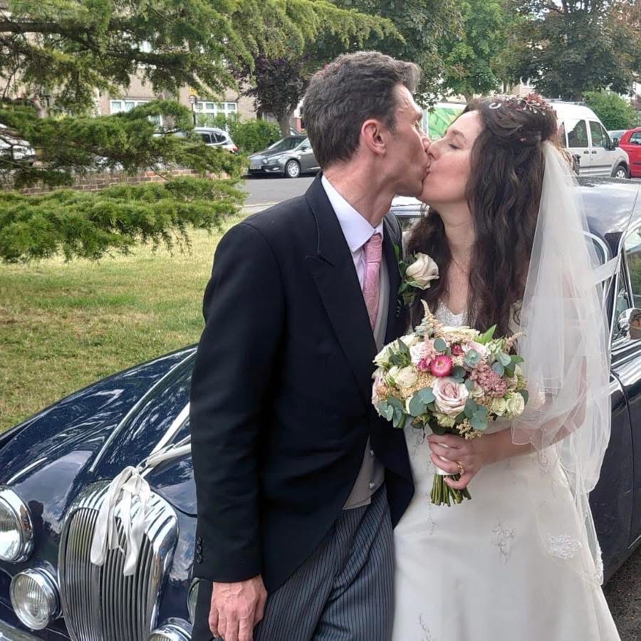 Morse Wedding Car Hire-Image-1