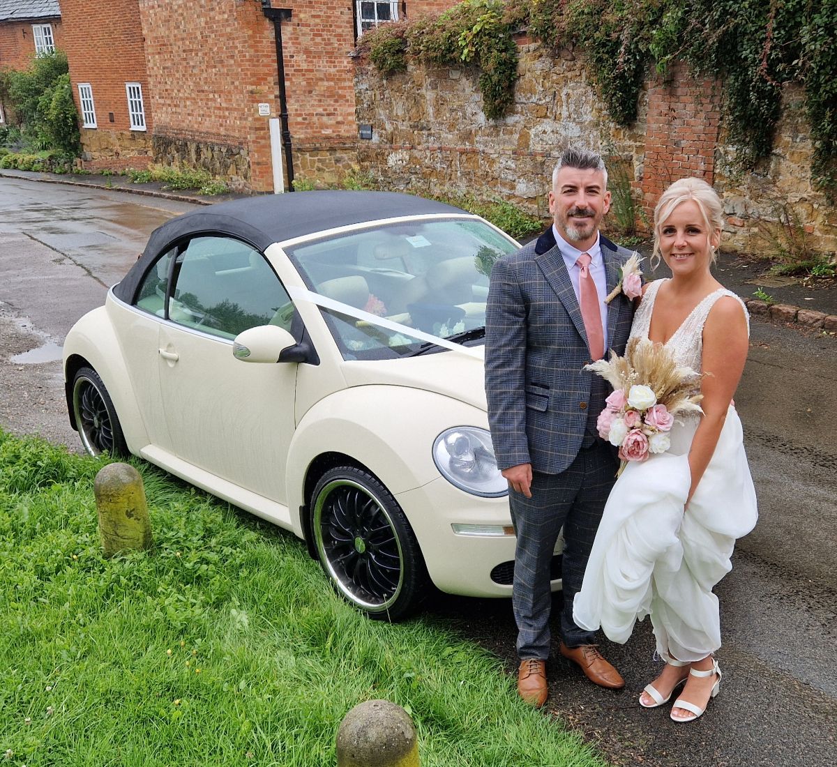 Leicester Wedding Cars-Image-9