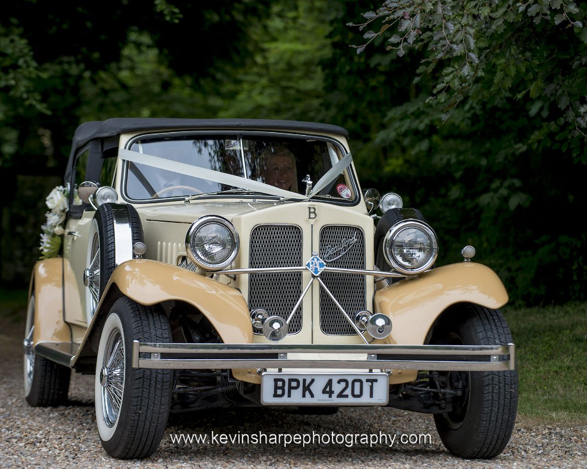 Beauford Classic Wedding Car Hire Sussex-Image-5