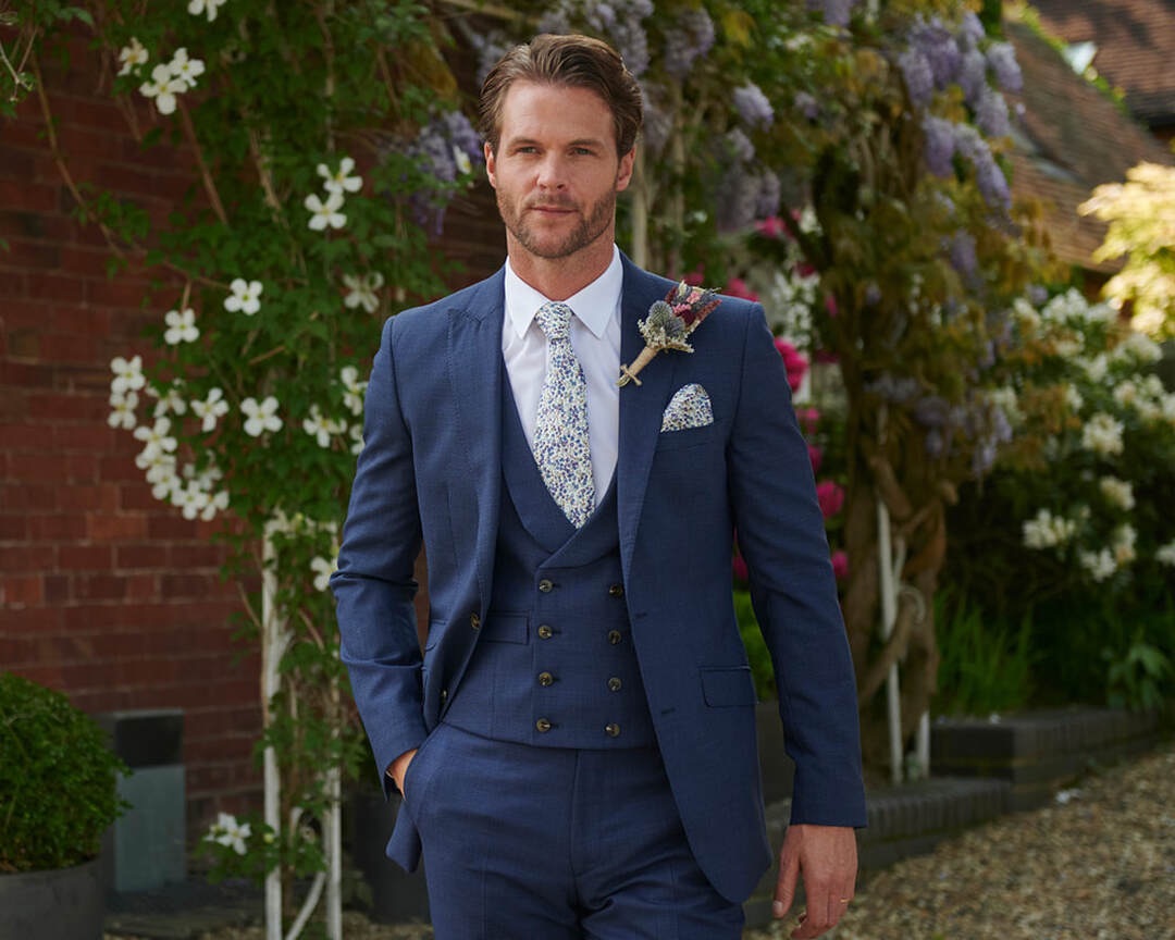 PARKERS Formal Wear-Image-2