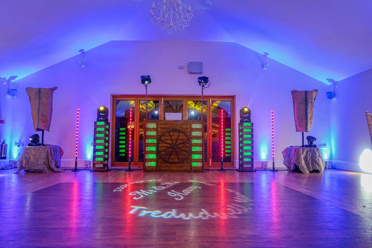 Cornwall Wedding DJ-Image-383