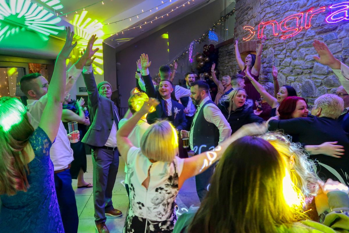 Cornwall Wedding DJ-Image-7