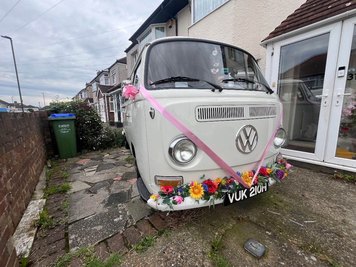 The White Van Wedding Company-Image-24