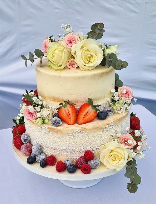 Centrepiece Cake Designs-Image-8