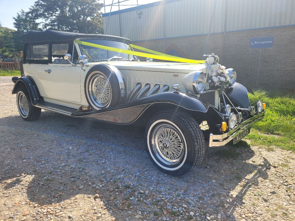 Grange Bridal cars-Image-8