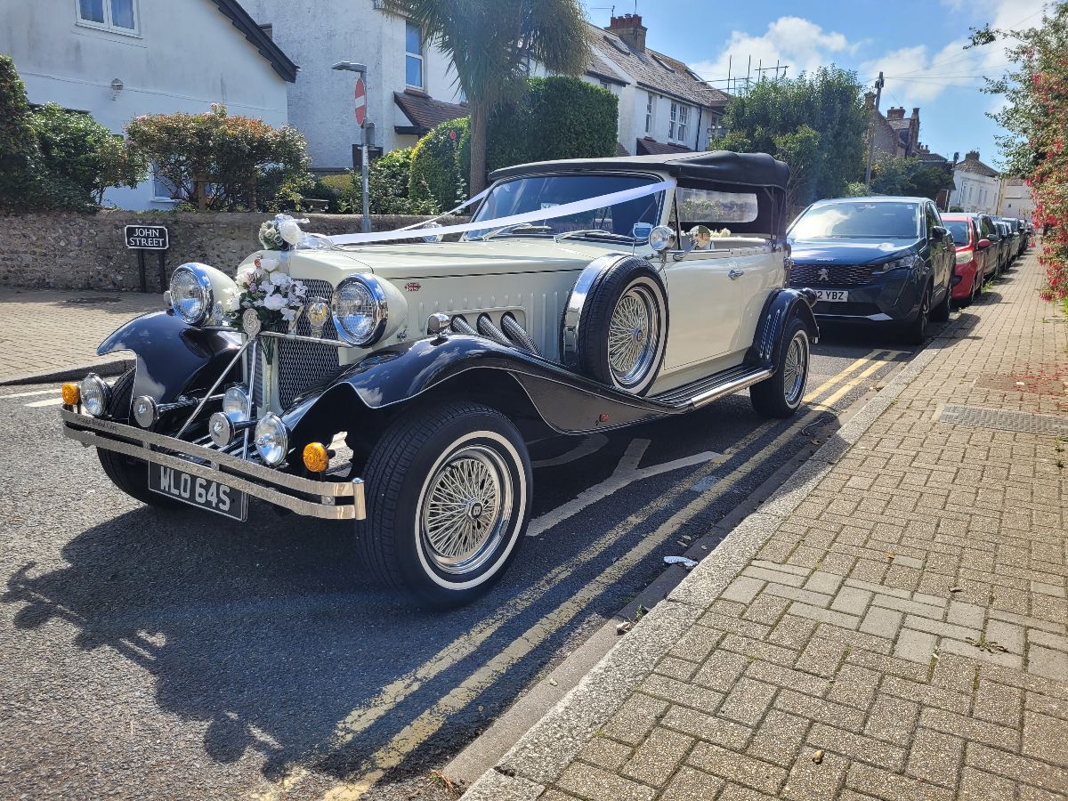 Grange Bridal cars-Image-19