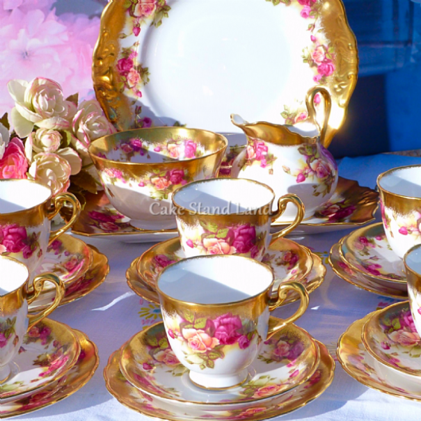 CAKE STAND LAND-Image-46