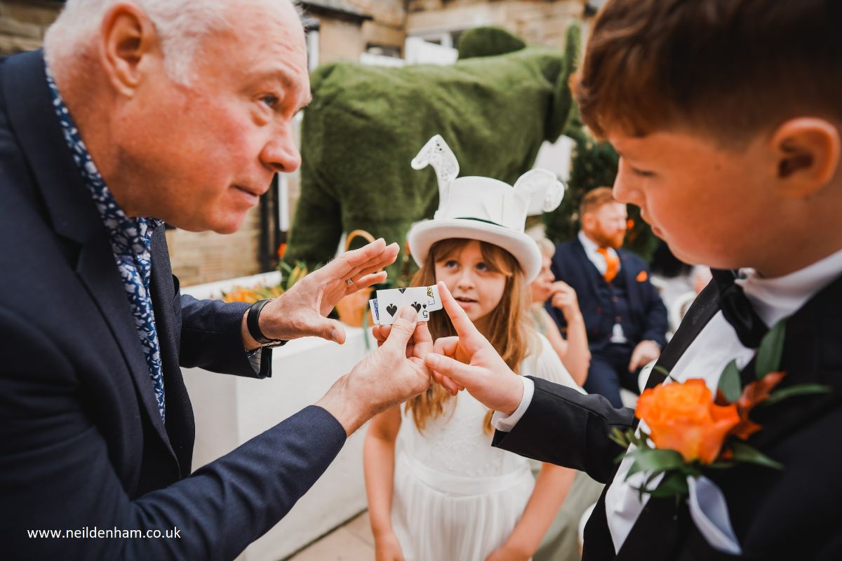 Martin Duffy Wedding Magician-Image-17