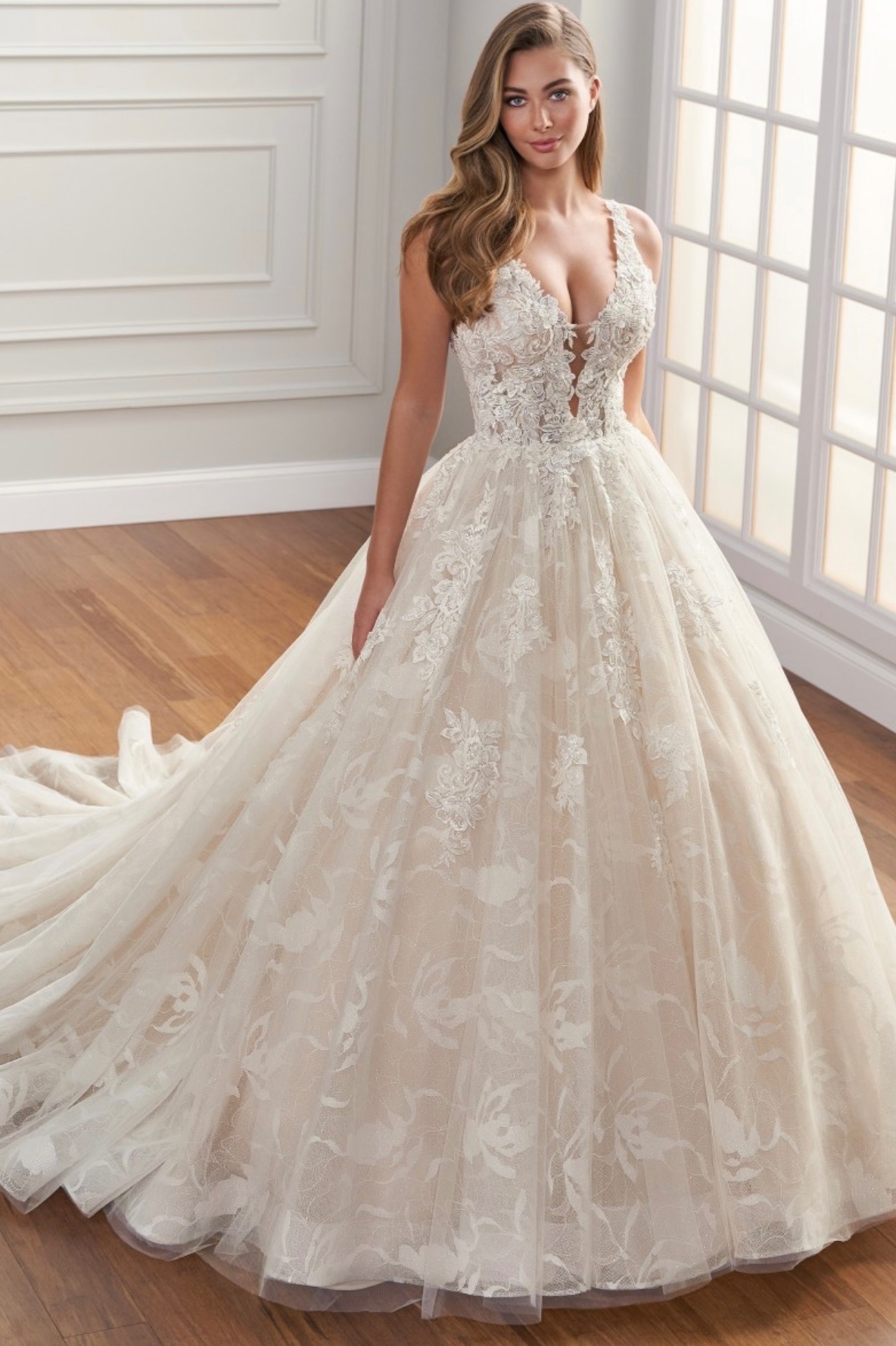 LONDON BRIDE COUTURE-Image-35