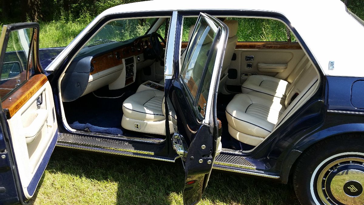 South Wales Wedding Cars-Image-3