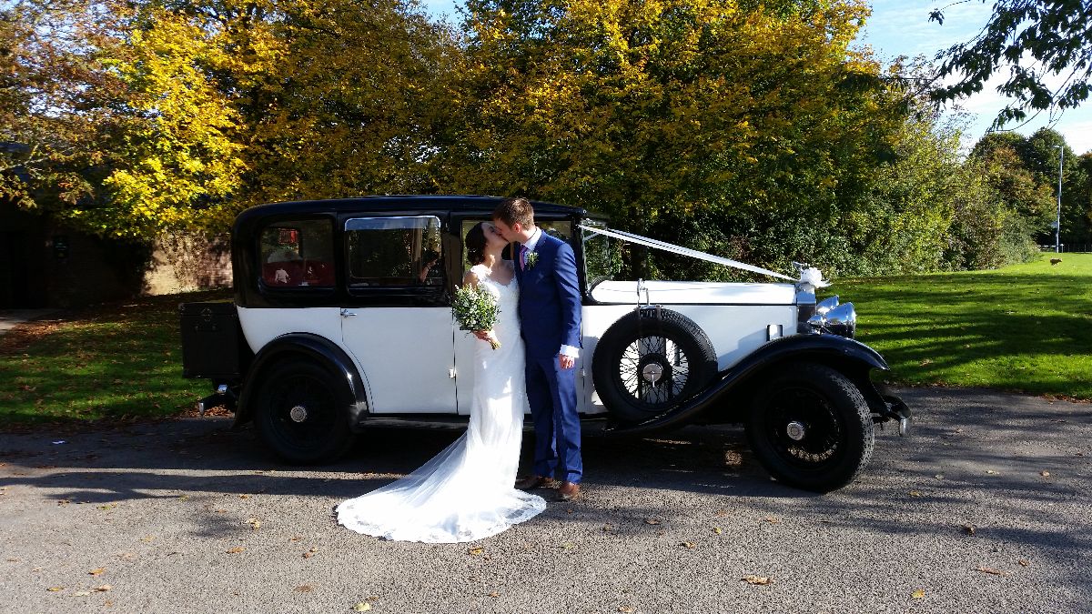 South Wales Wedding Cars-Image-9