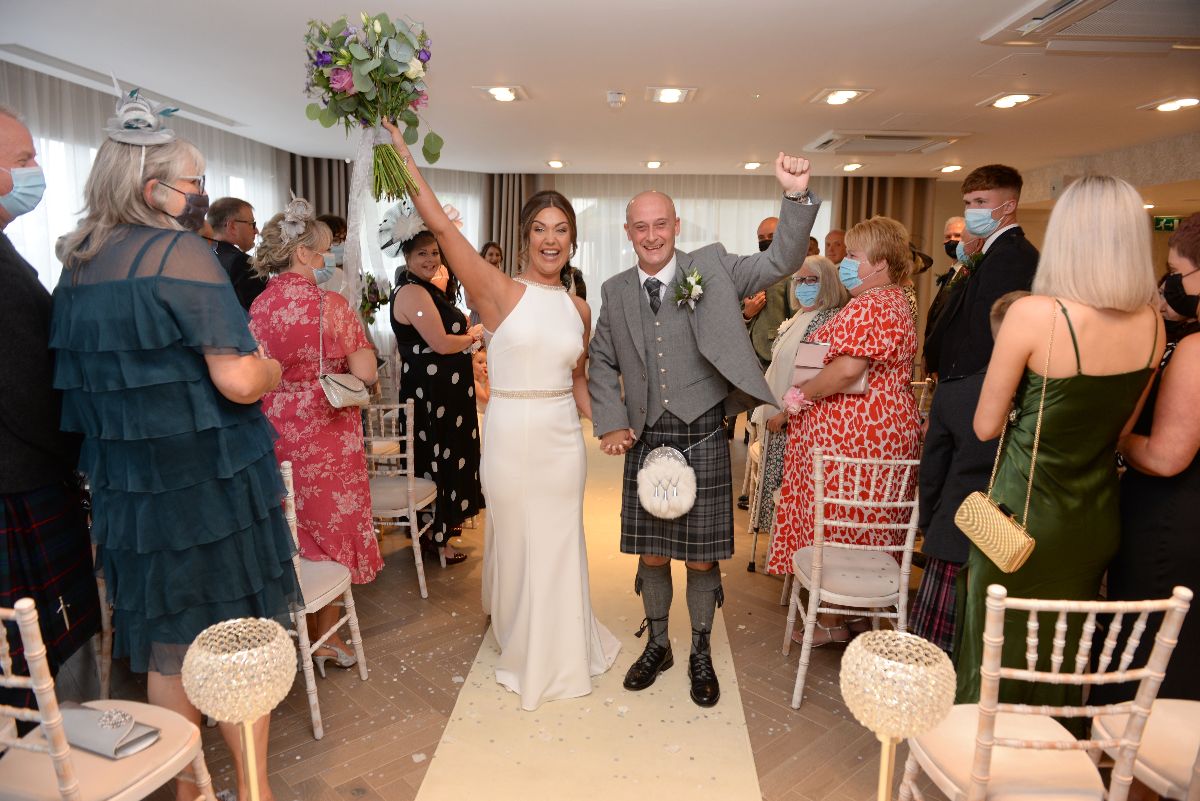 Love Weddings Aberdeen-Image-27