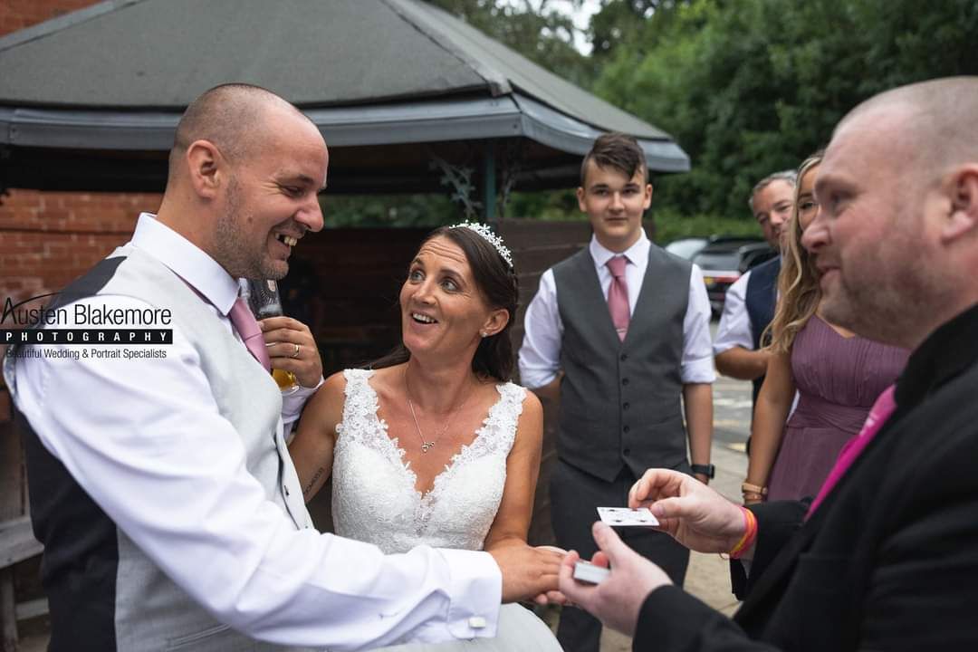 Paul Grundle magician-Image-3