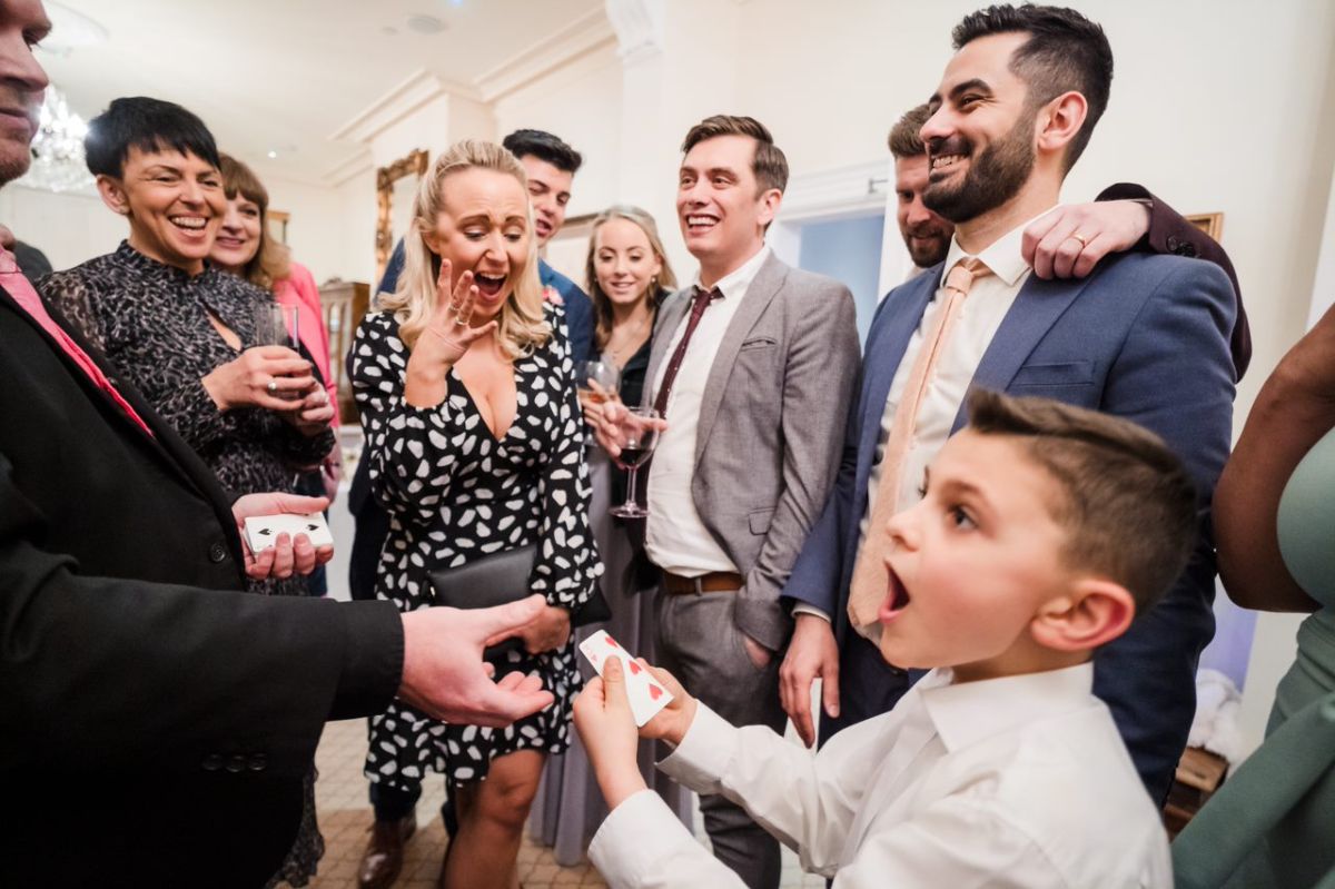 Paul Grundle magician-Image-34