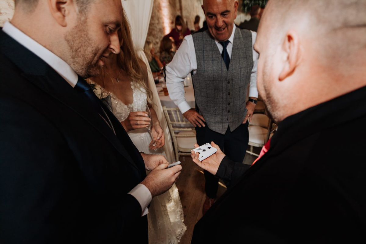 Paul Grundle magician-Image-24