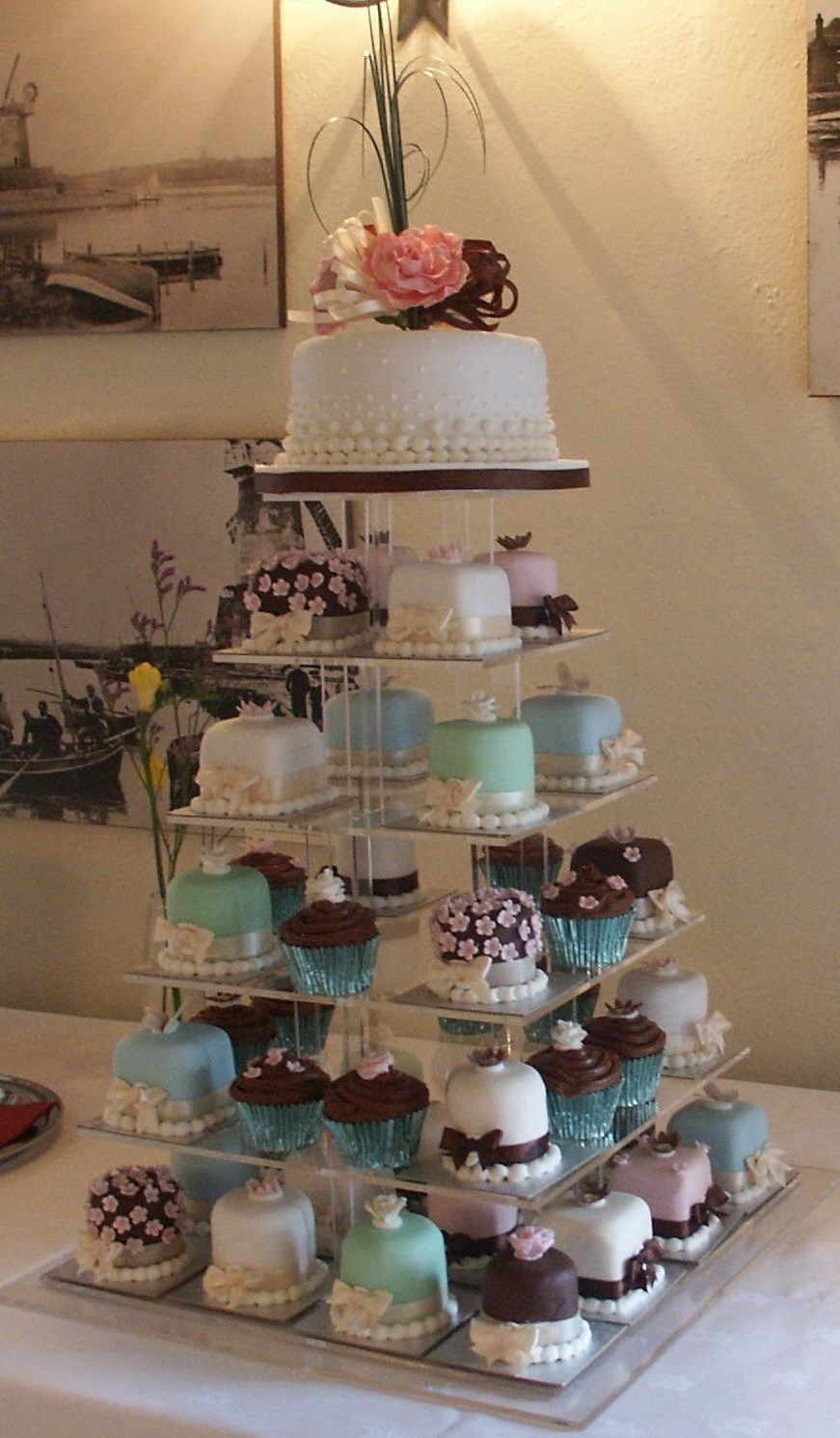 Annes Cakes For All Occasions-Image-59