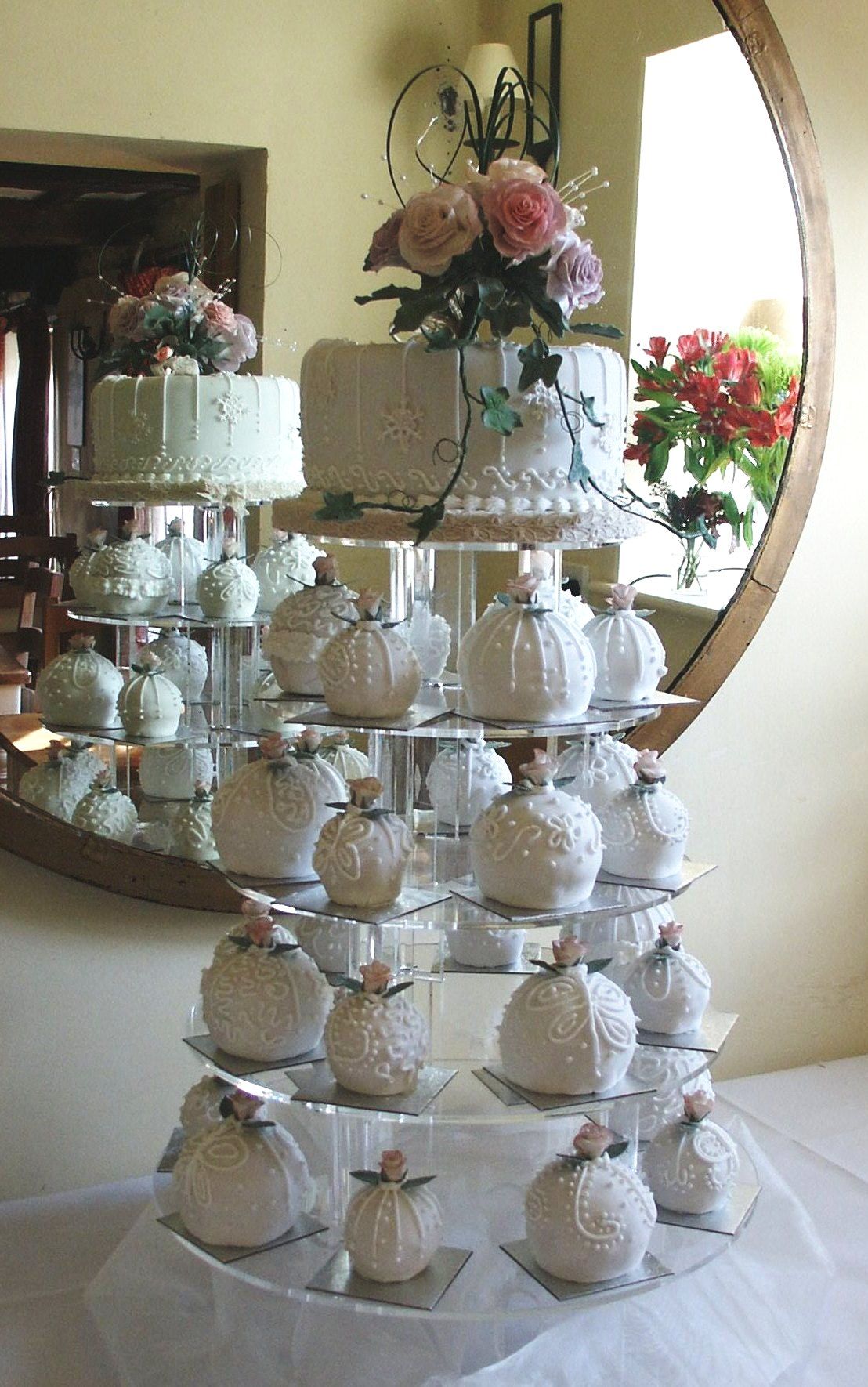Annes Cakes For All Occasions-Image-50
