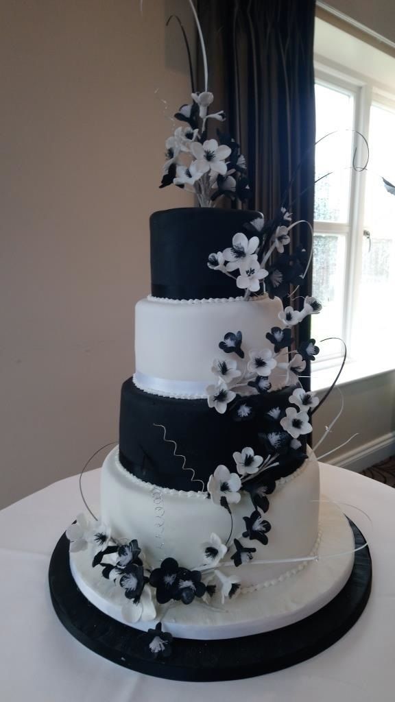 Annes Cakes For All Occasions-Image-223