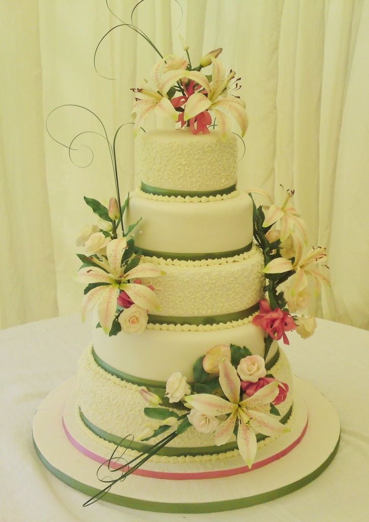 Annes Cakes For All Occasions-Image-93