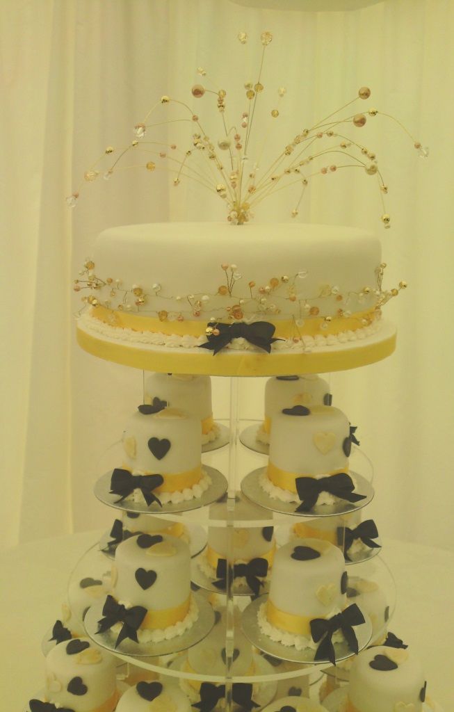 Annes Cakes For All Occasions-Image-40