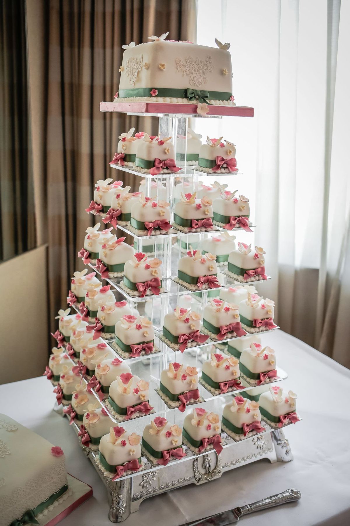 Annes Cakes For All Occasions-Image-77