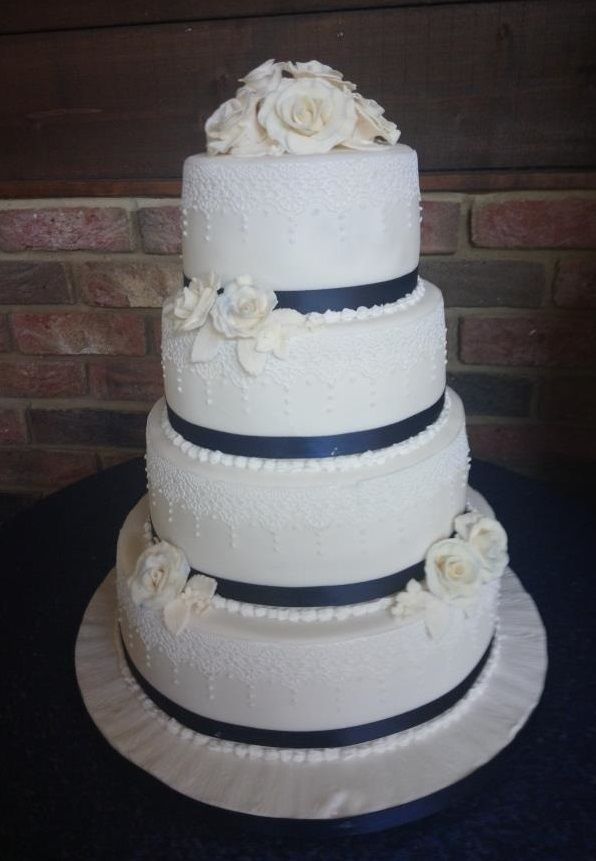 Annes Cakes For All Occasions-Image-98
