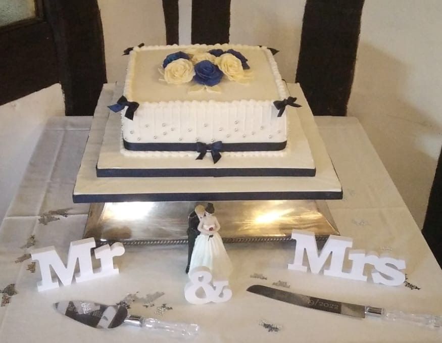 Annes Cakes For All Occasions-Image-37