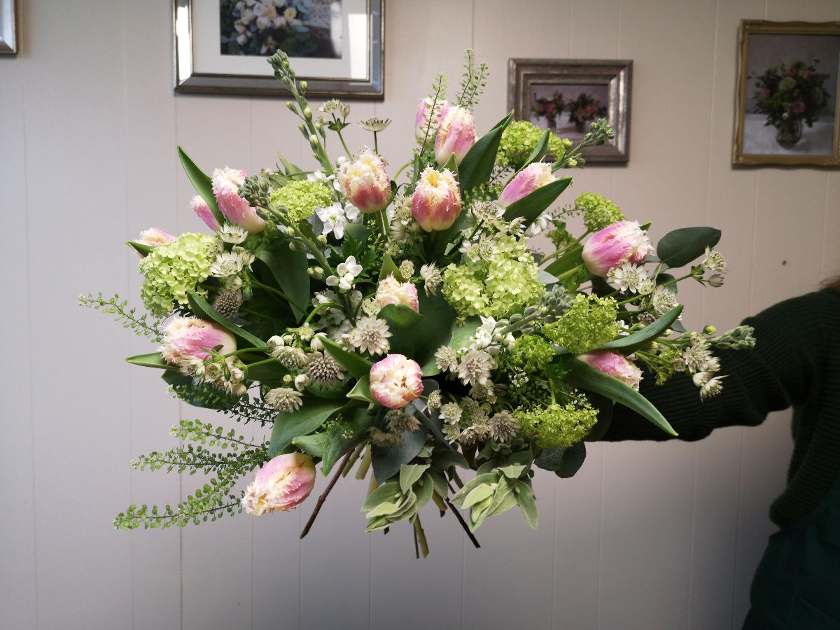 Apple Mint Florist-Image-218