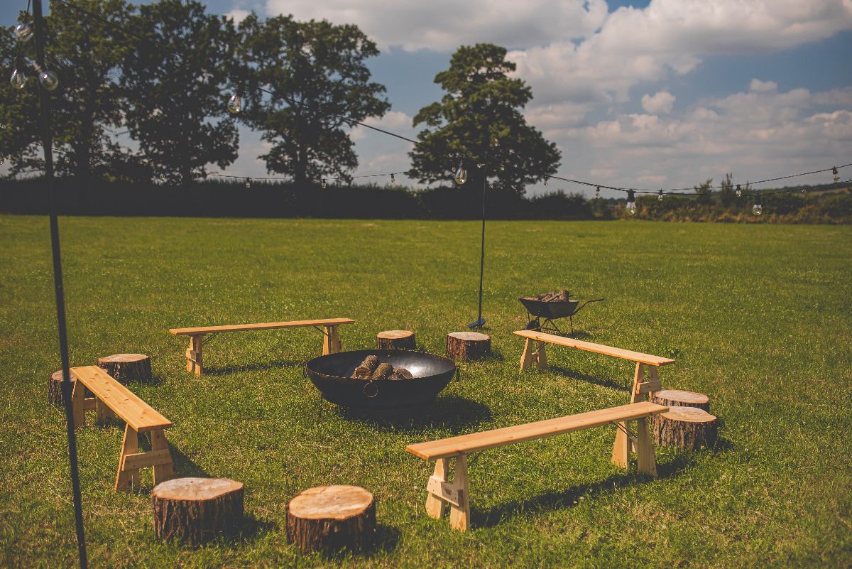 Gallery Item 100 for Belcote Farm Tipi Weddings