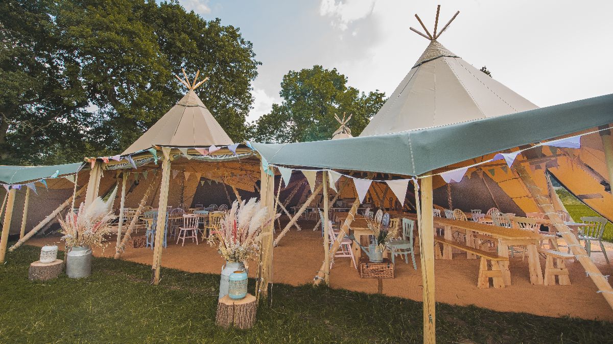 Gallery Item 86 for Belcote Farm Tipi Weddings