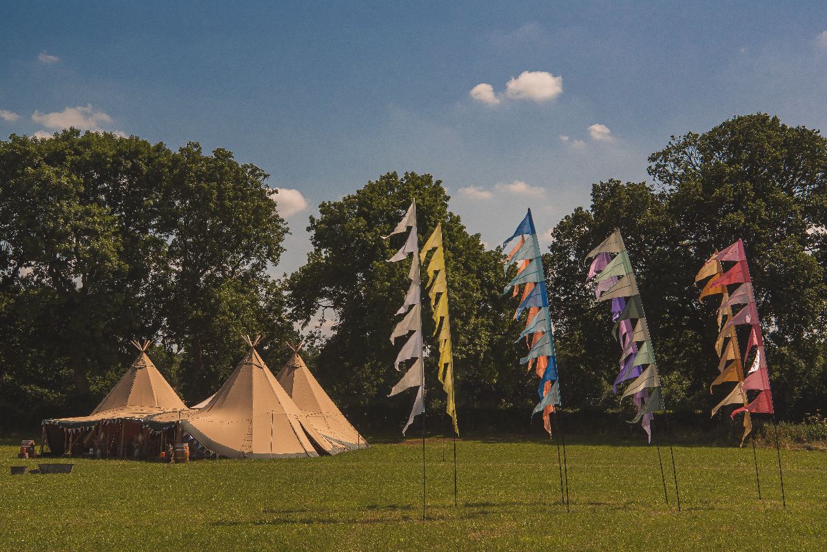 Gallery Item 115 for Belcote Farm Tipi Weddings