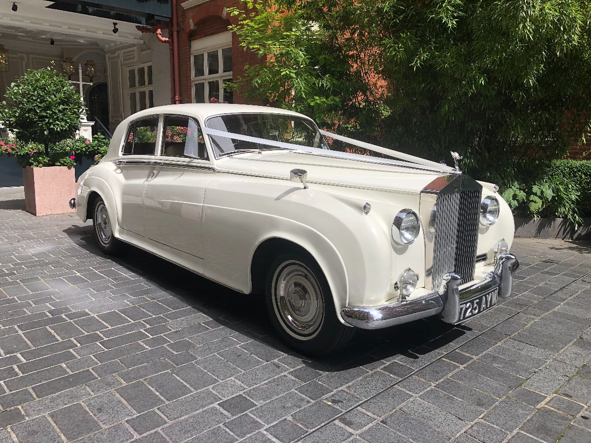 Elegance Wedding Cars - Wedding Car Hire London-Image-13