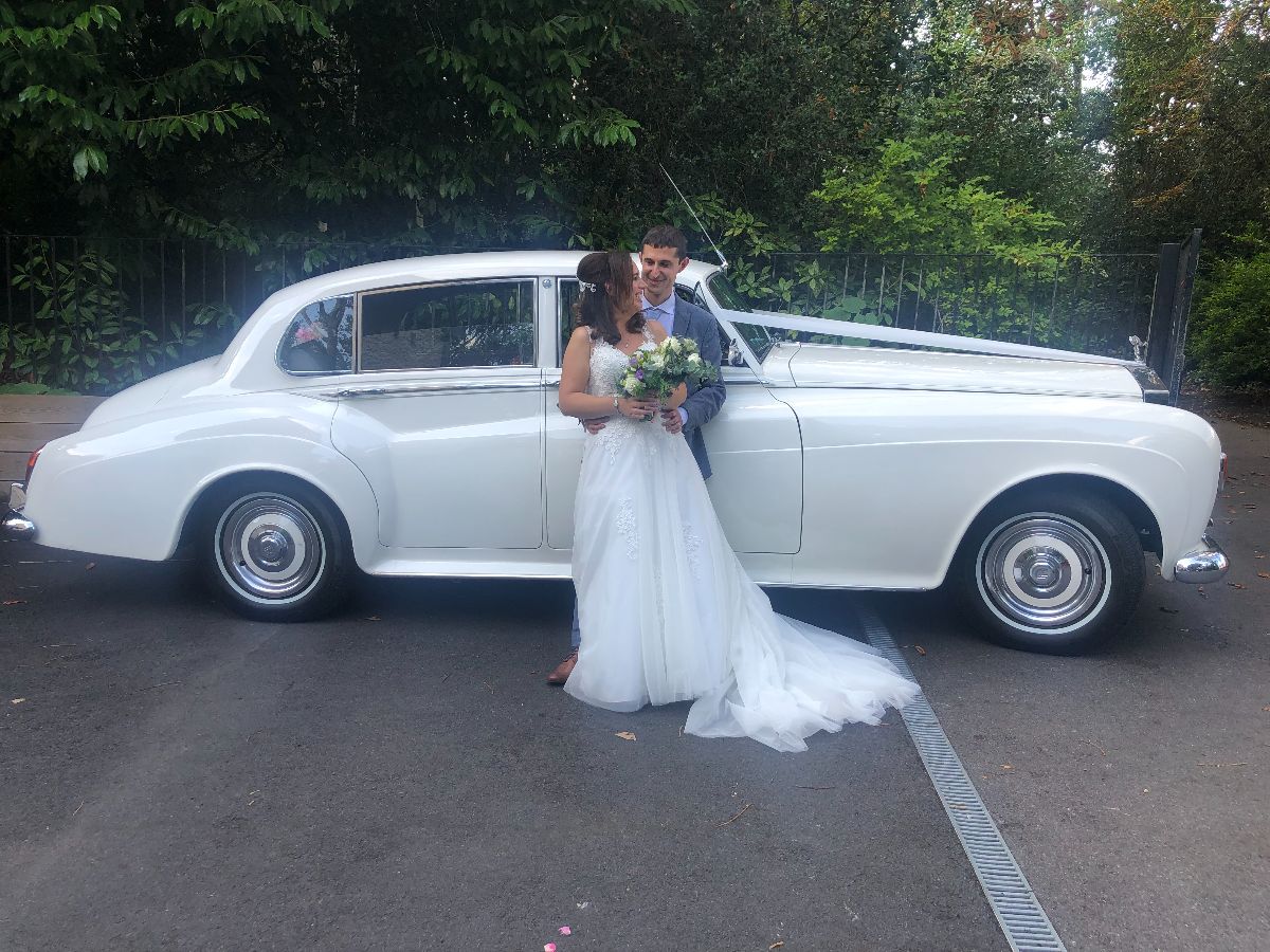Elegance Wedding Cars - Wedding Car Hire London-Image-12