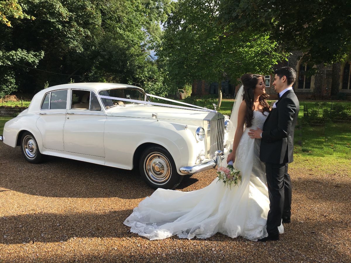 Elegance Wedding Cars - Wedding Car Hire London-Image-14
