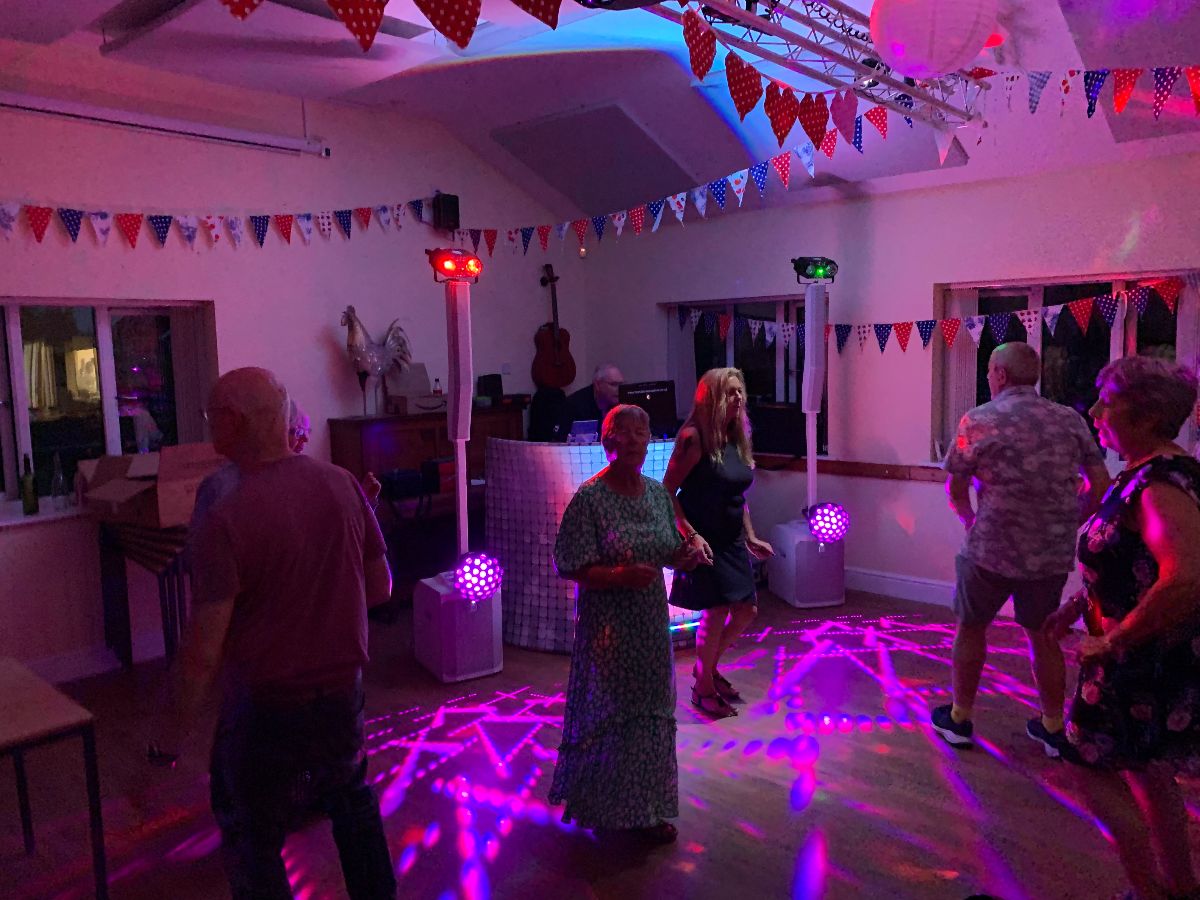 TRAX Disco Roadshow-Image-54