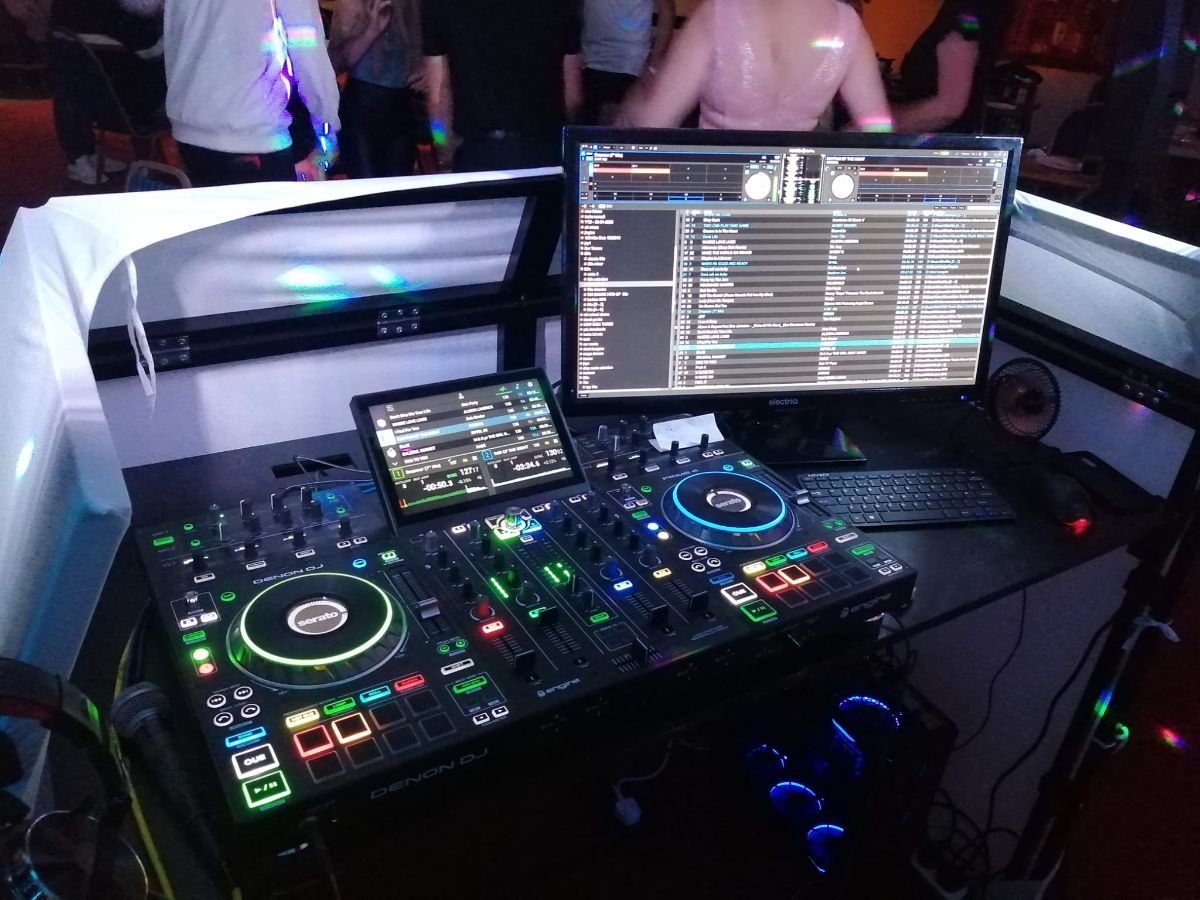 TRAX Disco Roadshow-Image-122