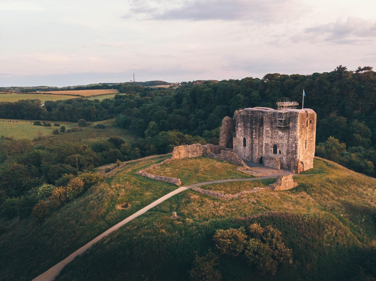 Gallery Item 10 for Dundonald Castle 