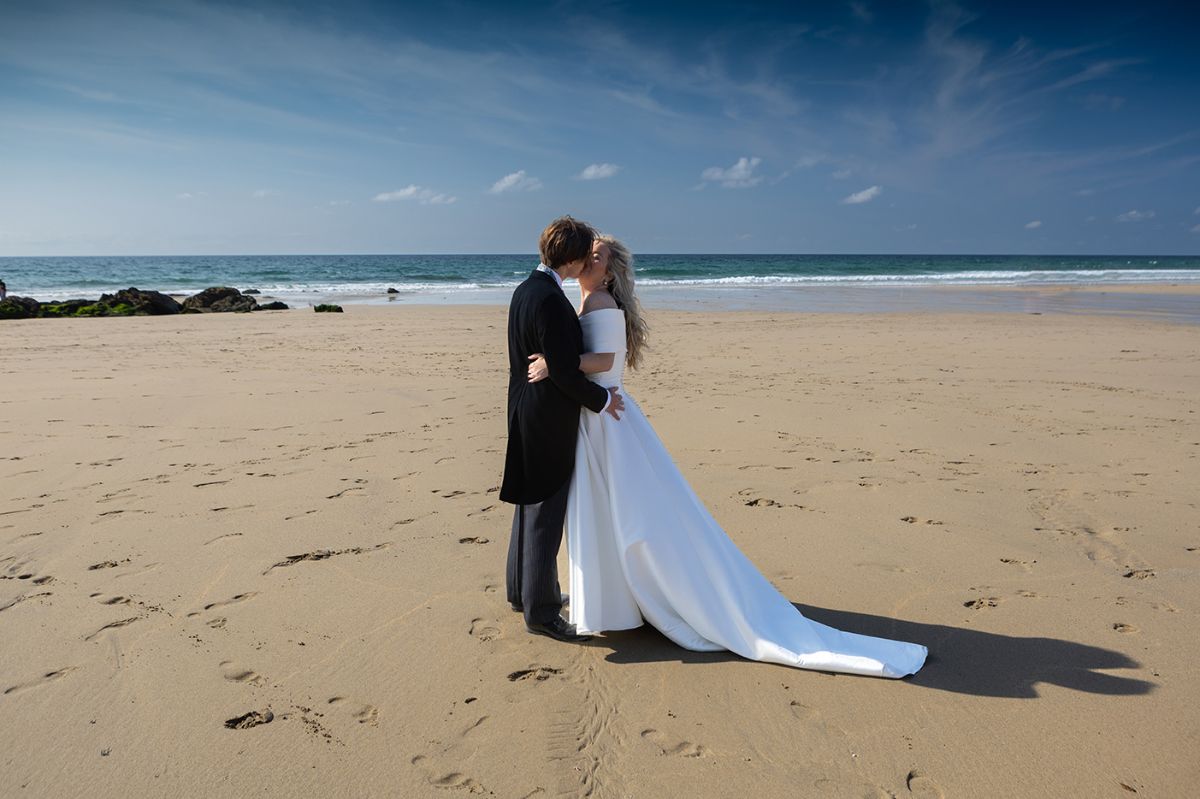 The Cornish Wedding Photographer-Image-12