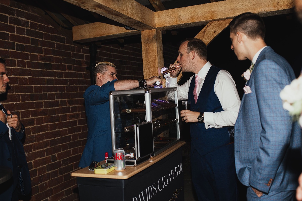 David’s cigar bar-Image-22