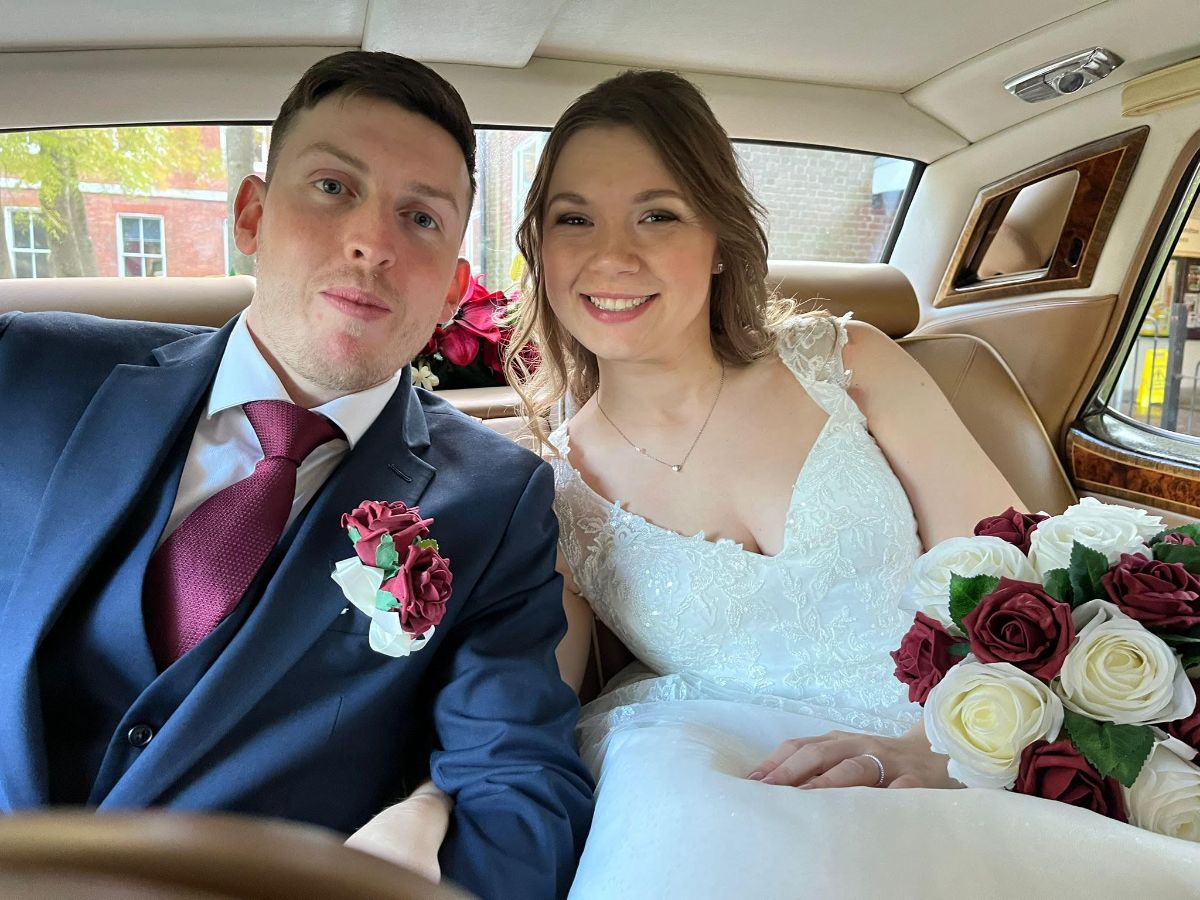 Lady R Wedding & Chauffeur Hire Ltd-Image-19
