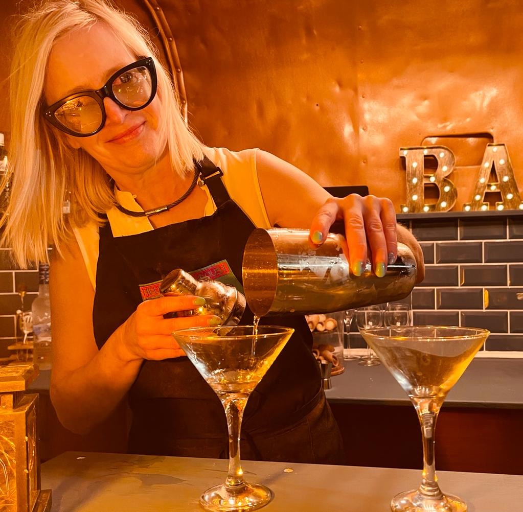 Hello Gorgeous Events Bar-Image-43