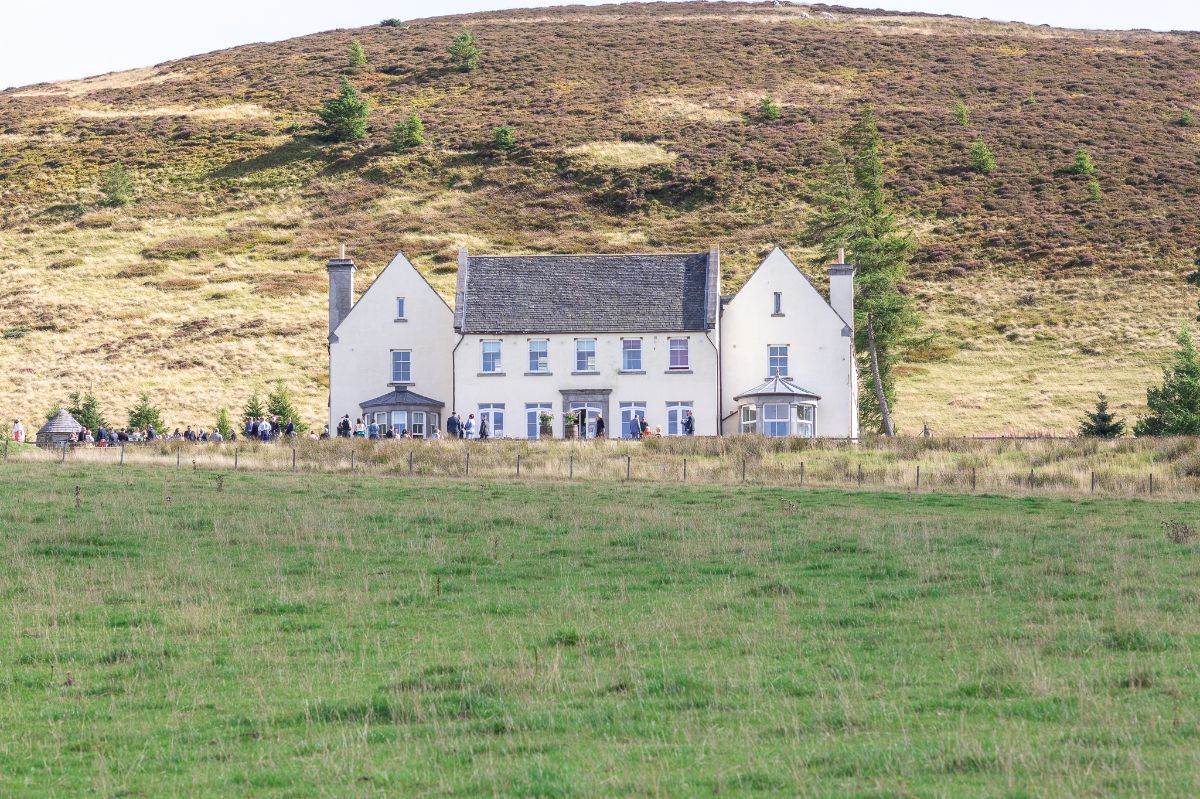 Wedding Venue in Auchterarder, Alexander House UKbride