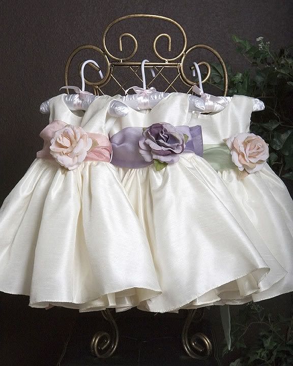 UK FLOWER GIRL BOUTIQUE-Image-21