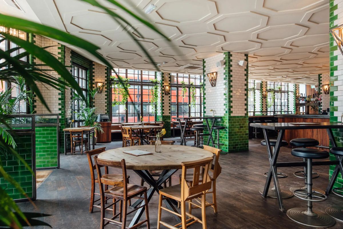 Singer Tavern-Image-4