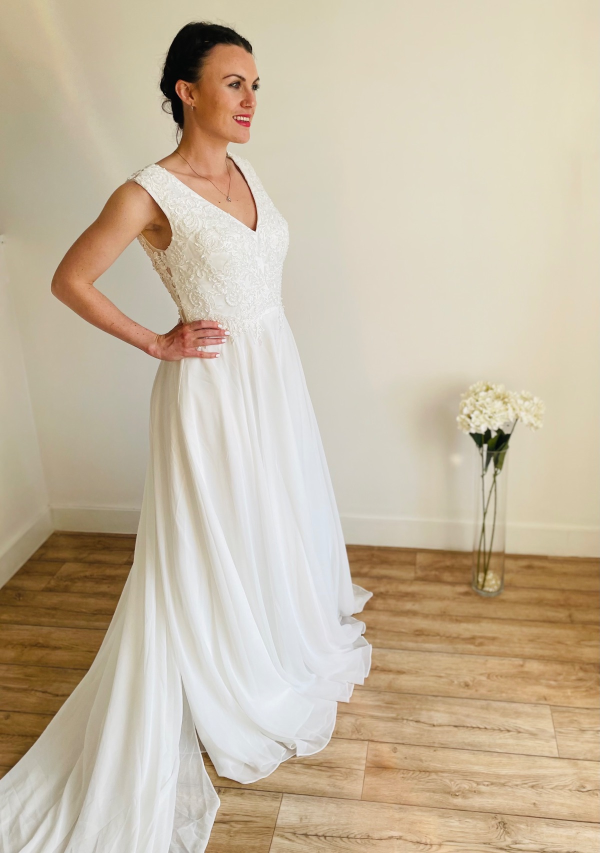 April Moon Bridal-Image-34