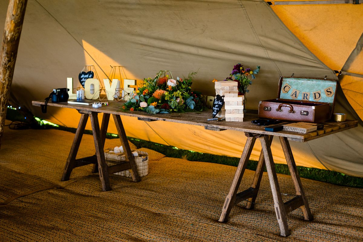 Gallery Item 37 for Event In A Tent