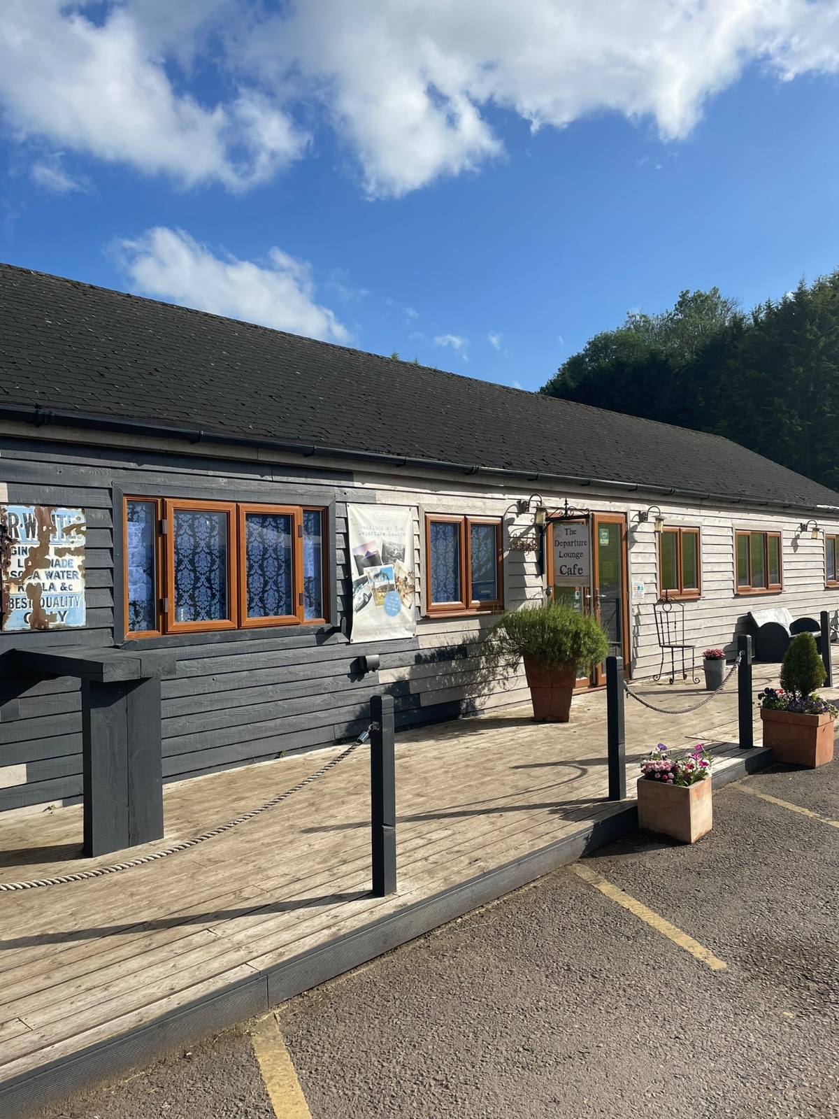 Gallery Item 50 for Departure Lounge Cafe