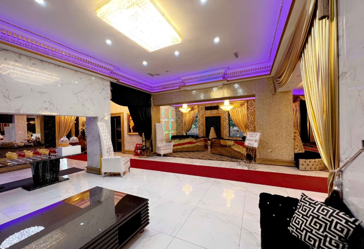 Gallery Item 11 for Lalas Banqueting Suites