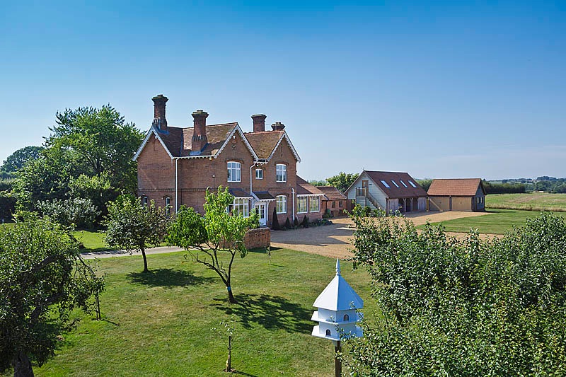 Church Manor Barn-Image-1